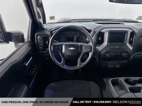 Used 2021 Chevrolet Silverado 2500 Custom w/ Custom Value Package image 21