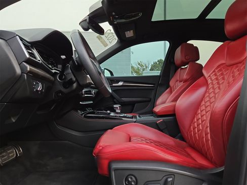 Used 2022 Audi SQ5 Premium Plus image 16