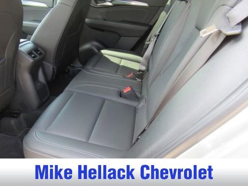 Used 2025 Buick Envision Preferred AWD/4WD image 7