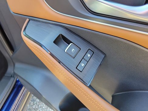 Used 2024 Nissan Rogue Platinum w/ Platinum Premium Package image 20