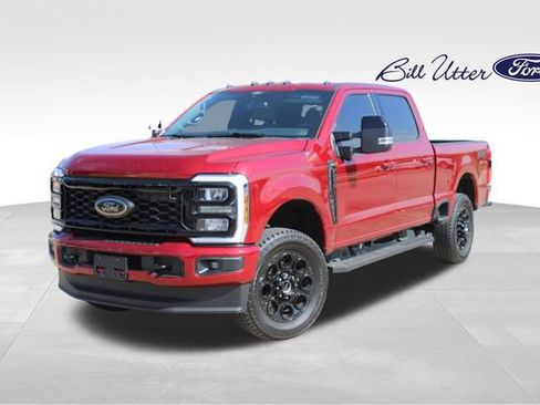Used 2026 Ford F250 Lariat w/ Black Appearance Package image 1
