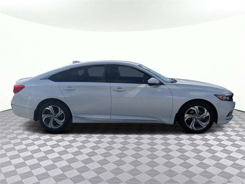 Used 2018 Honda Accord EX-L image 2