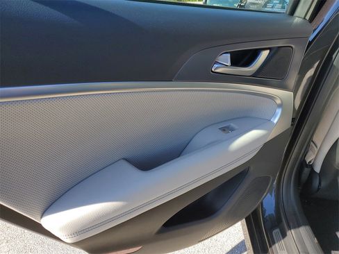 Used 2025 Genesis G70 2.5T w/ Sport Prestige Package image 9