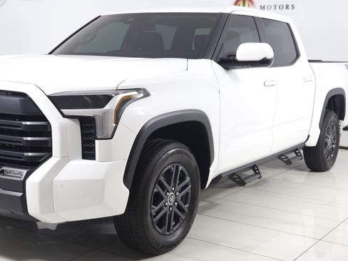 Used 2024 Toyota Tundra SR5 w/ SR5 Convenience Package AWD/4WD image 51