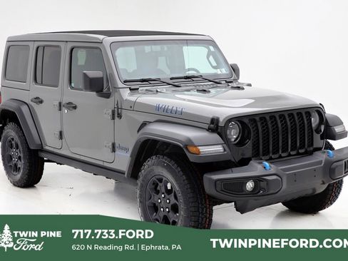Used 2023 Jeep Wrangler Unlimited w/ Sun & Screen Package image 1