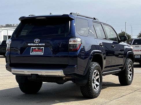 Used 2022 Toyota 4Runner TRD Off-Road Premium w/ Moonroof Package image 4