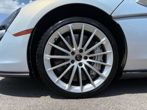 Used 2017 McLaren 570S RWD image 42