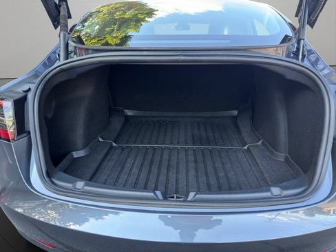 Used 2023 Tesla Model 3 Standard Range RWD image 11