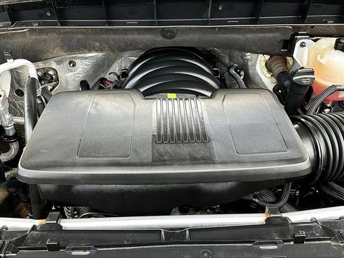 Used 2025 GMC Sierra 1500 AT4 AWD/4WD image 32