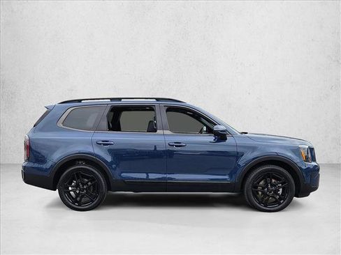 Used 2025 Kia Telluride EX X-Line AWD/4WD image 4