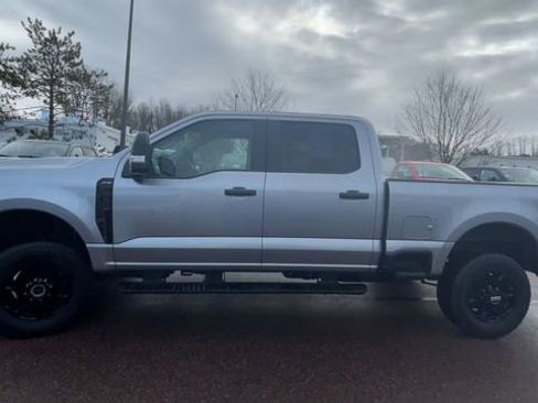 Used 2024 Ford F250 XL w/ STX Appearance Package image 5