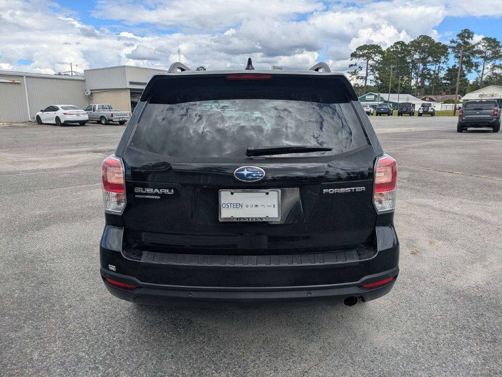 Used 2018 Subaru Forester 2.5i Touring w/ Popular Package #3B AWD/4WD image 5