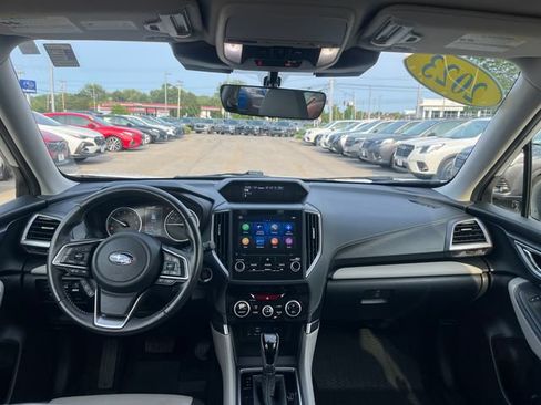 Used 2023 Subaru Forester Limited AWD/4WD image 12