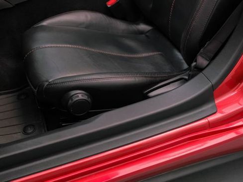 Used 2017 MAZDA MX-5 Miata RF Grand Touring image 32