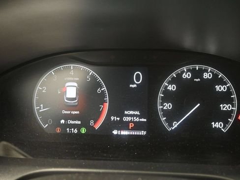 Used 2023 Honda HR-V LX image 11