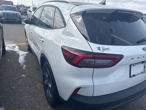 New 2026 Ford Escape ST-Line w/ Tech Pack #1 image 9