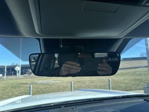 Used 2023 Toyota Tundra Limited image 40