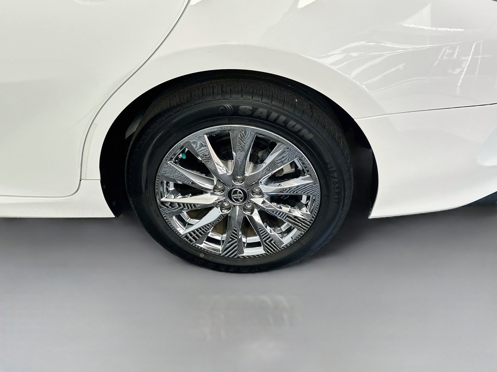 Used 2020 Toyota Camry LE FWD image 28