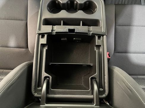 Used 2018 Chevrolet Silverado 1500 LT w/ All Star Edition image 22