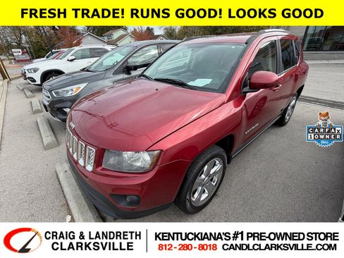 Used 2014 Jeep Compass Latitude image 1
