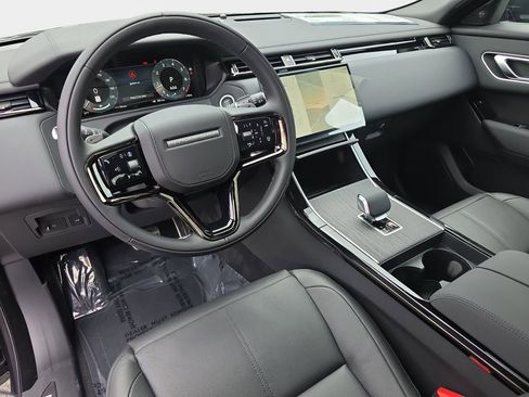 New 2026 Land Rover Range Rover Velar Dynamic SE image 16