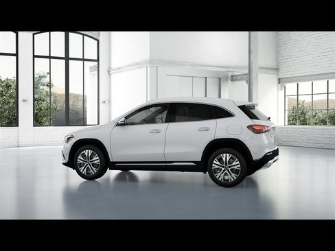 Certified 2026 Mercedes-Benz GLA 250 4MATIC image 27