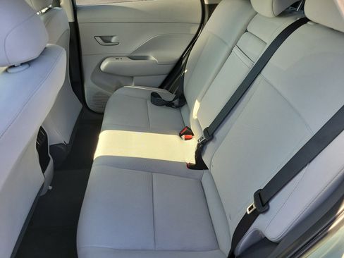 Used 2024 Hyundai Kona SEL image 13