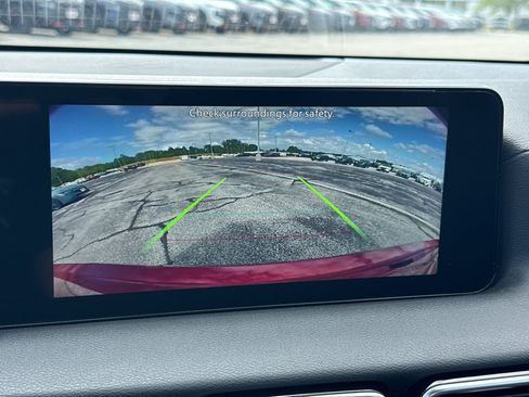 New 2027 Nissan Sentra SR FWD image 18