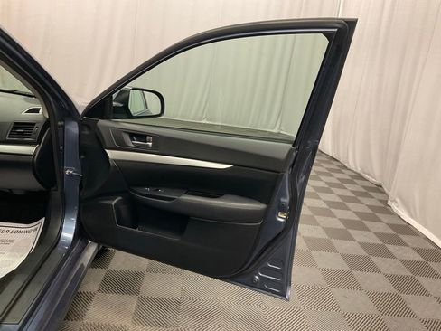 Used 2014 Subaru Legacy 2.5i Premium AWD/4WD image 28