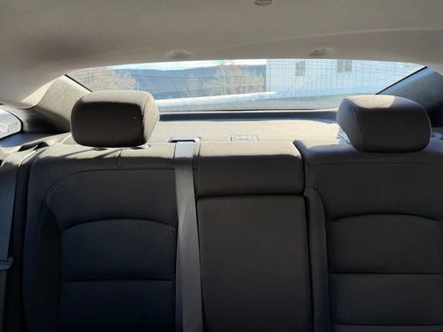 Used 2023 Chevrolet Malibu LT image 20