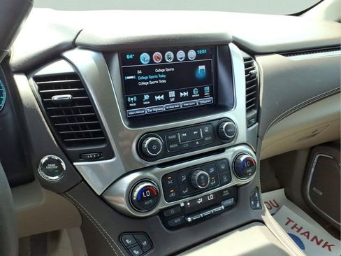 Used 2018 Chevrolet Tahoe Premier AWD/4WD image 19
