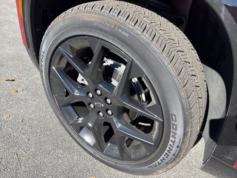 Used 2024 Chevrolet Traverse RS w/ LPO, Floor Liner Package image 39