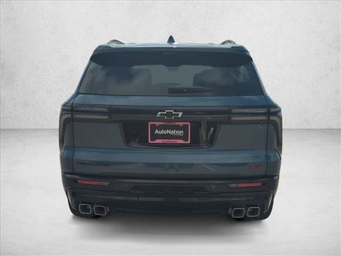New 2026 Chevrolet Traverse RS w/ LPO, Floor Liner Package image 8