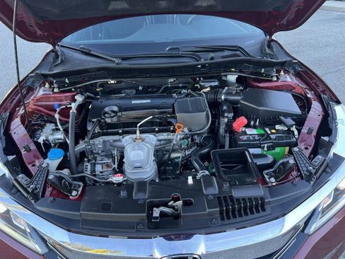 Used 2016 Honda Accord Sport image 29