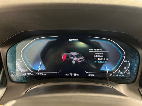 Used 2021 BMW 330e w/ Convenience Package RWD image 14