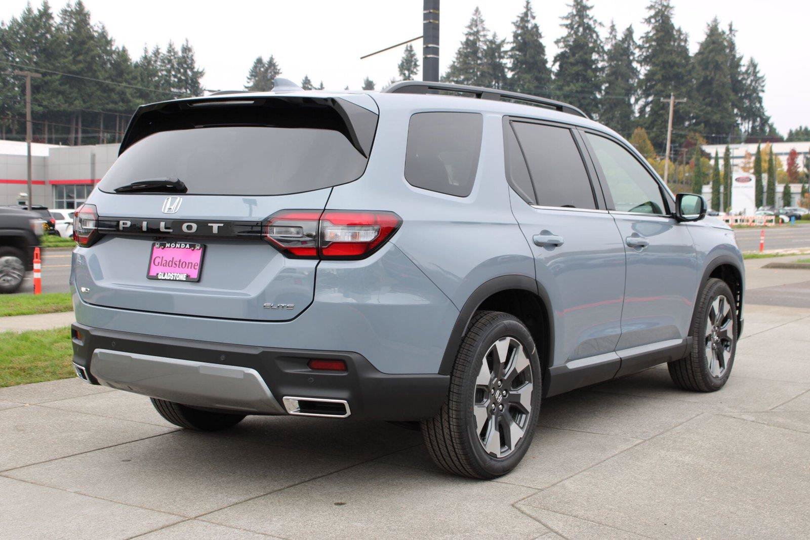 New 2026 Honda Pilot Elite image 5