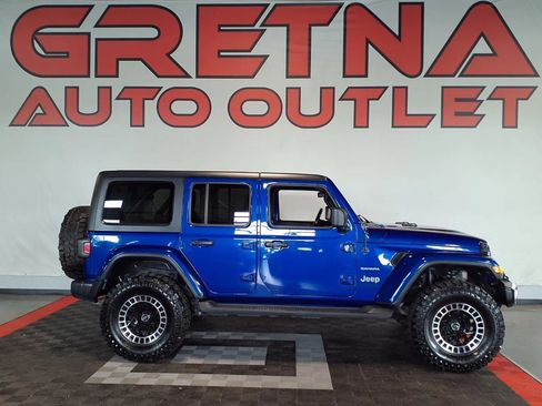 Used 2020 Jeep Wrangler Unlimited Sahara AWD/4WD image 1