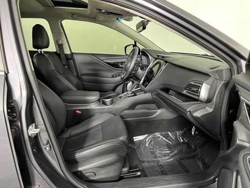Used 2022 Subaru Outback Limited AWD/4WD image 17