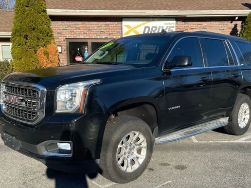 Used 2015 GMC Yukon SLT w/ HD Trailering Package image 5