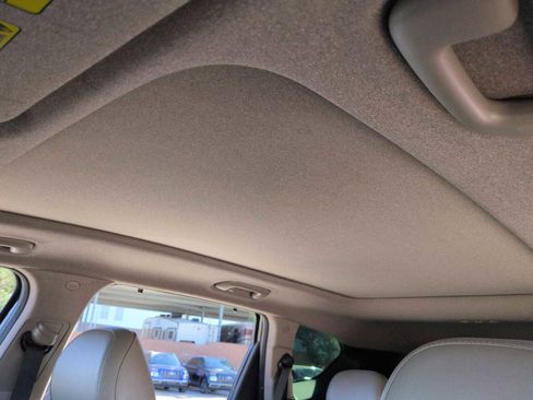 Used 2019 Hyundai Santa Fe FWD image 19