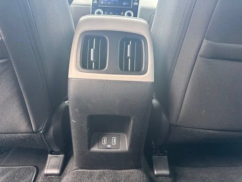 Used 2022 Hyundai Tucson SEL FWD image 19
