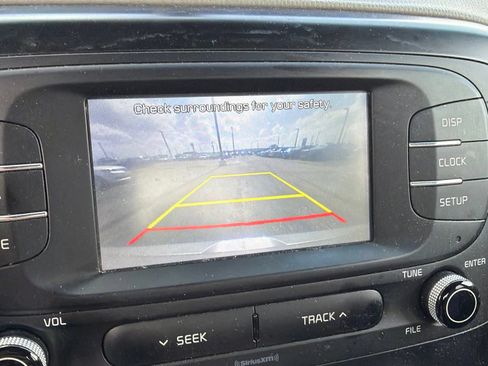 Used 2019 Kia Soul FWD image 7