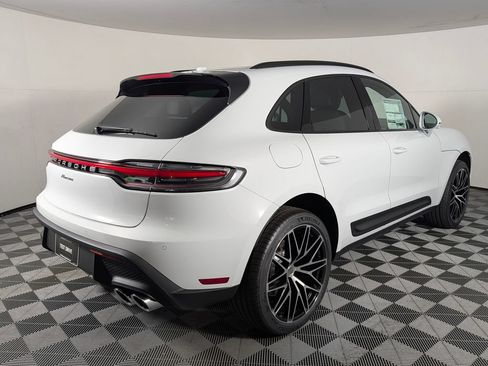 New 2026 Porsche Macan AWD/4WD image 7