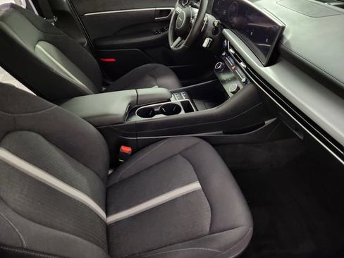 Certified 2025 Hyundai Sonata SEL FWD image 14