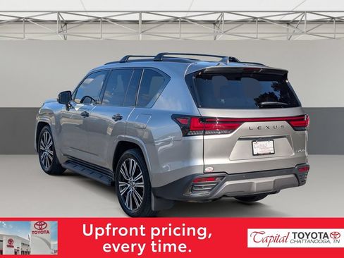 Used 2024 Lexus LX 600 4WD w/ Appearance Package image 5