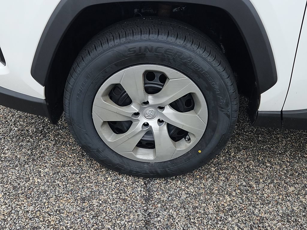 Used 2019 Toyota RAV4 LE w/ All Weather Liner Package AWD/4WD image 7