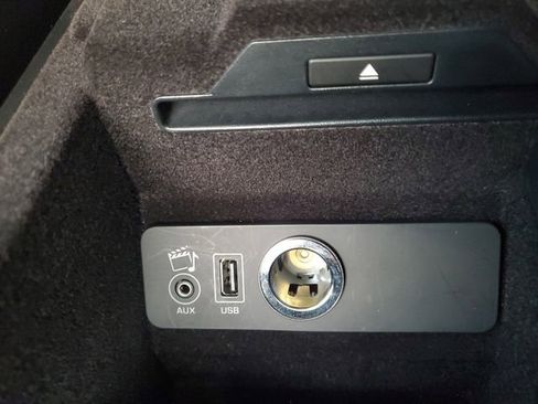 Used 2014 Jaguar F-TYPE Convertible image 23