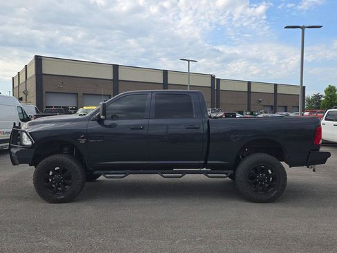 Used 2016 RAM 2500 Tradesman w/ Chrome Appearance Group AWD/4WD image 4