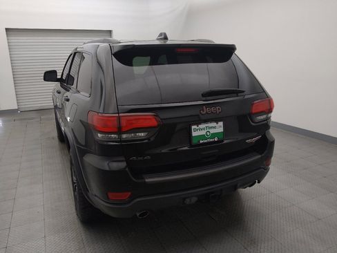 Used 2018 Jeep Grand Cherokee Trailhawk w/ Trailhawk Luxury Group image 6