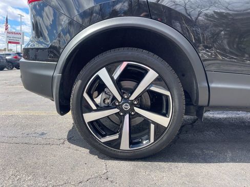 Certified 2022 Nissan Rogue Sport SL image 10
